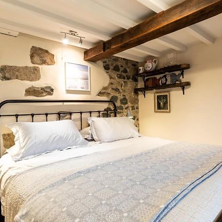 Bwthyn Capten - A Charming Cottage For Up To 6 Newport  Dış mekan fotoğraf
