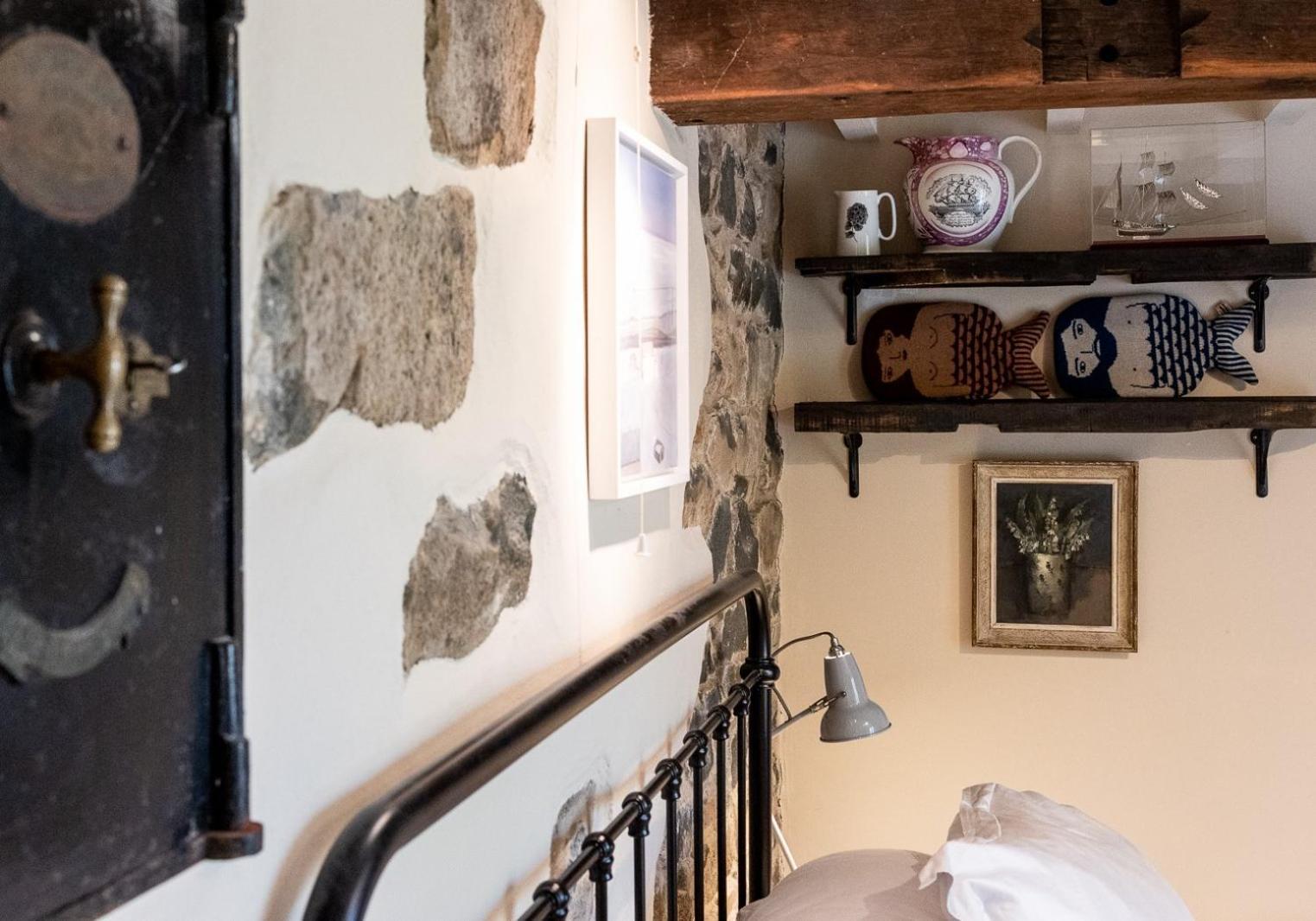 Bwthyn Capten - A Charming Cottage For Up To 6 Newport  Dış mekan fotoğraf